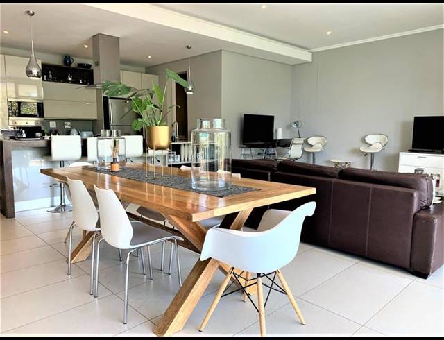 3 BEDROOM APARTMENT FOR SALE IN HYDE PARK
